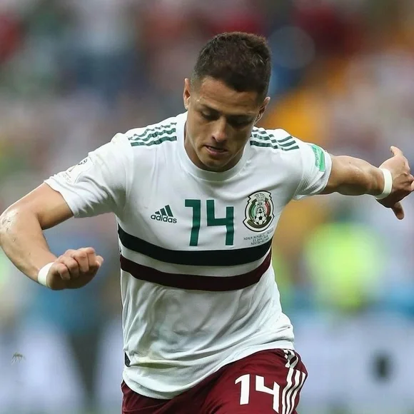Mexico Javier Hernandez 2018 away World Cup jersey - Picture 10 of 10